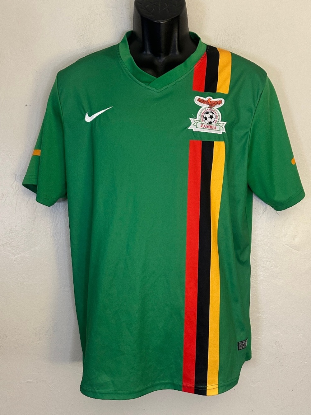 Zambia Soccer Jersey XXL runs small Gently worn Made by Nike 100% polyester